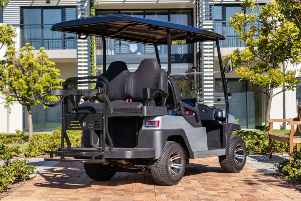 DG-4 4-Seater electric golf cart 2